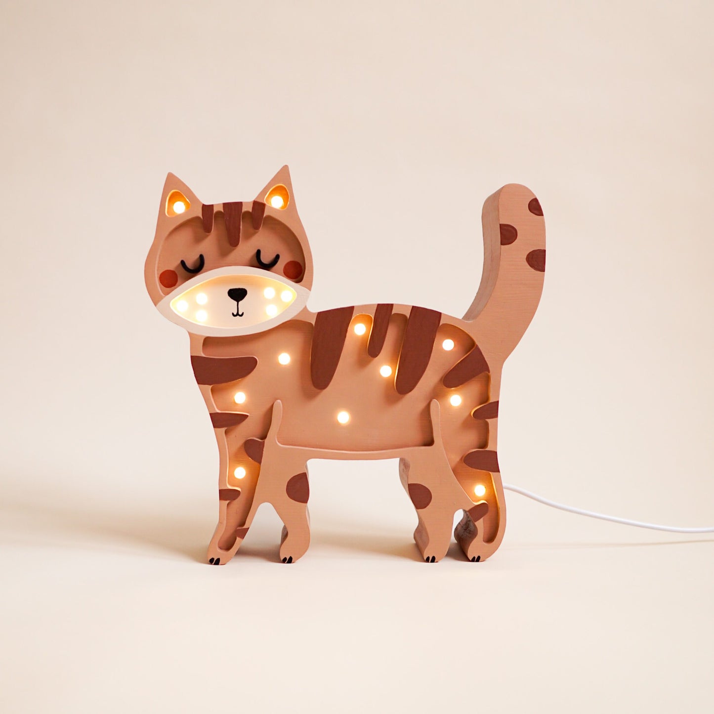 Medinė lempa Katytė – pagrindinis vaizdas