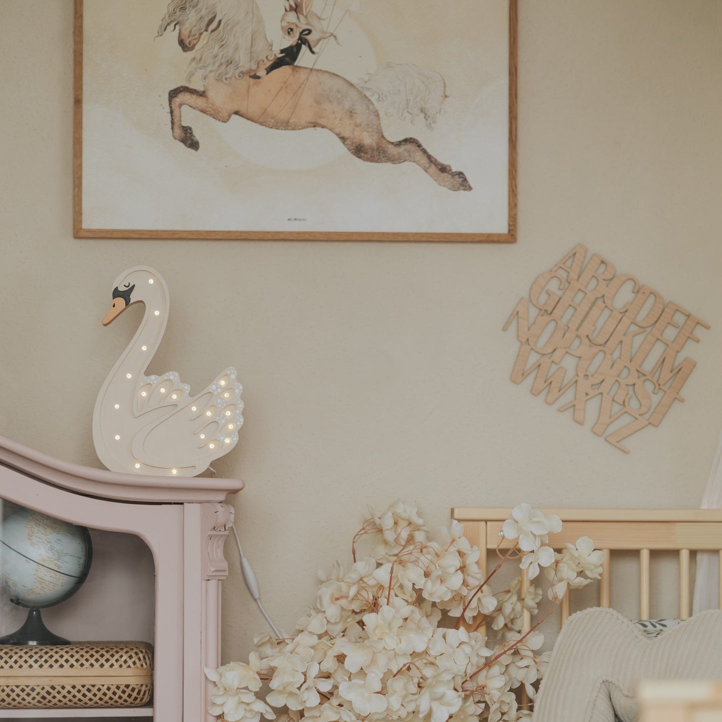 Medinė lempa Gulbė – vaizdas 2