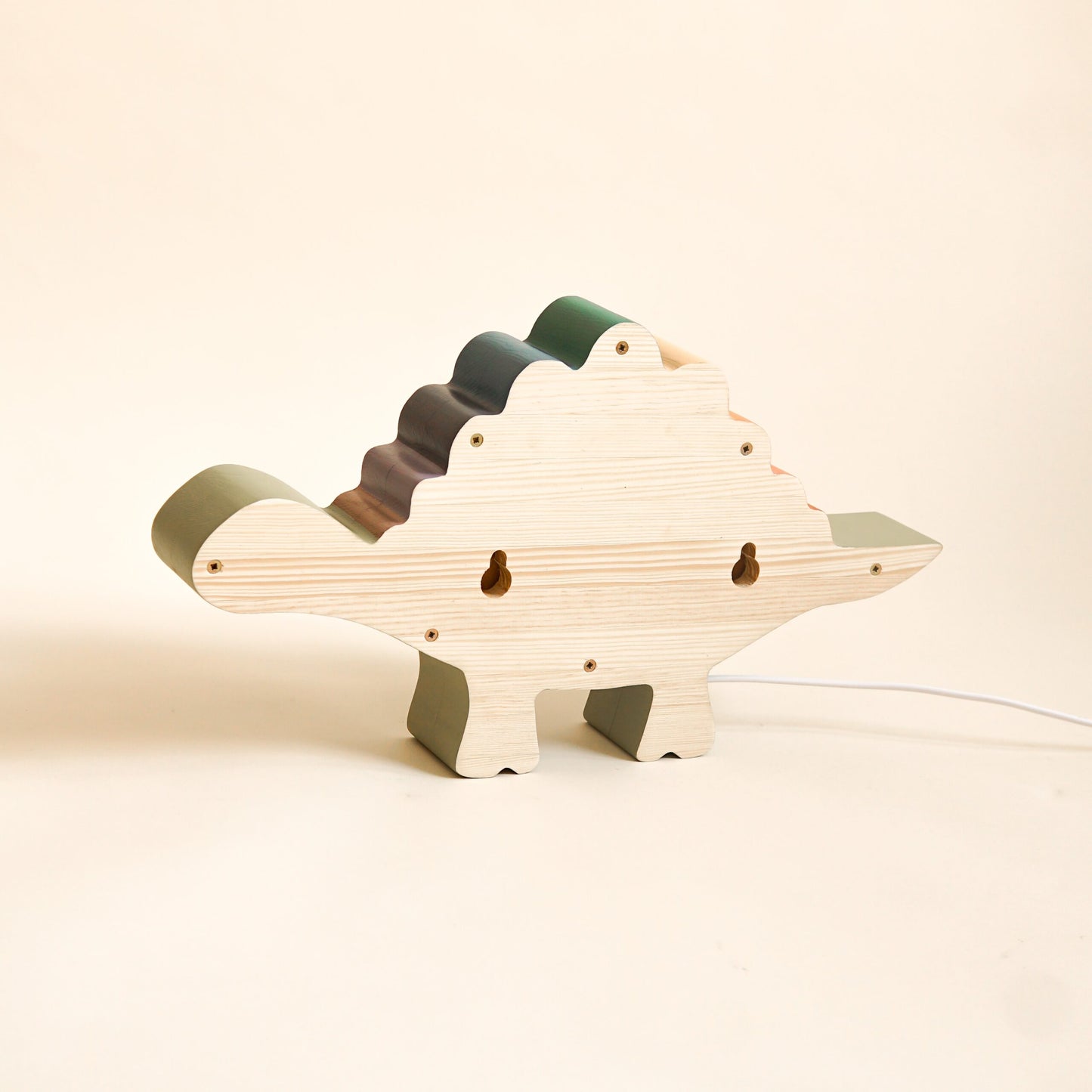 Medinė lempa Stegozauras – vaizdas 6