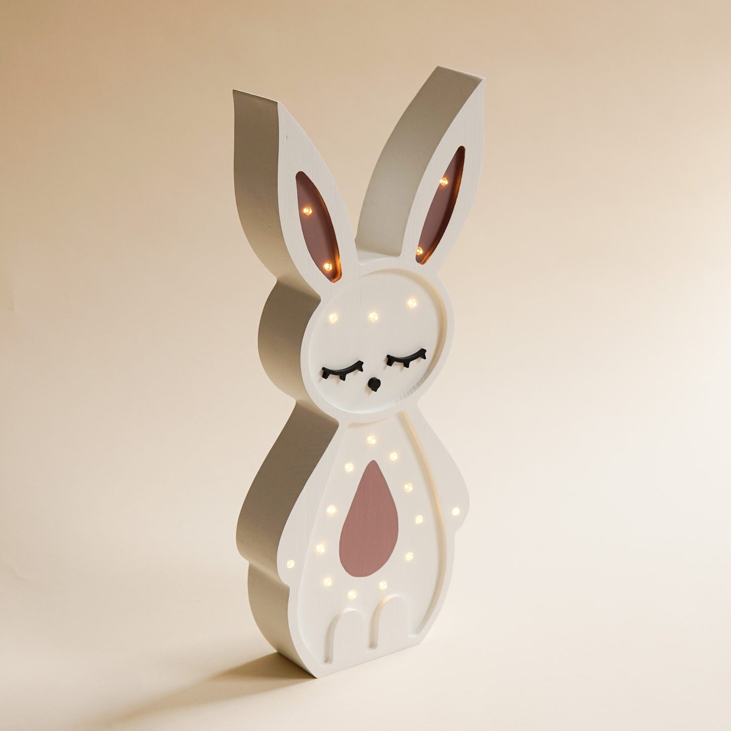 Medinė lempa Zuikis – vaizdas 2