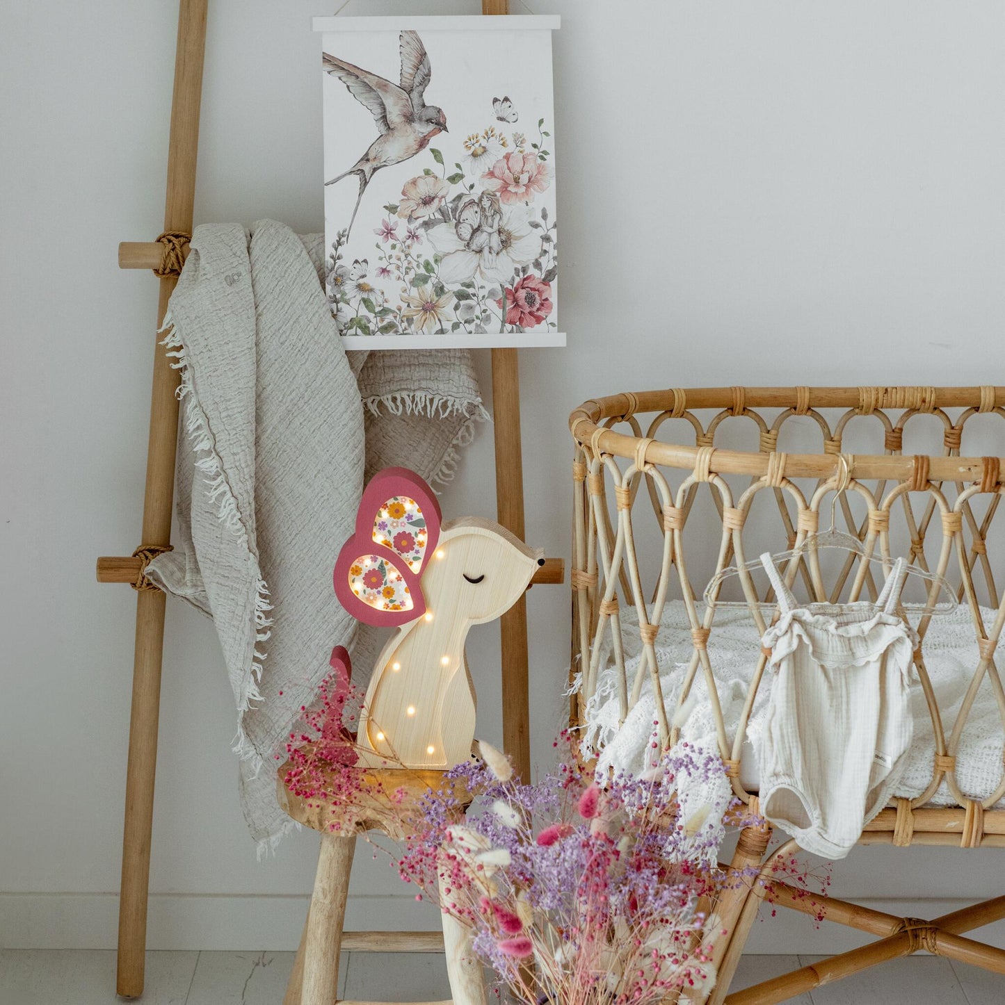 Medinė lempa Pelytė – vaizdas 2