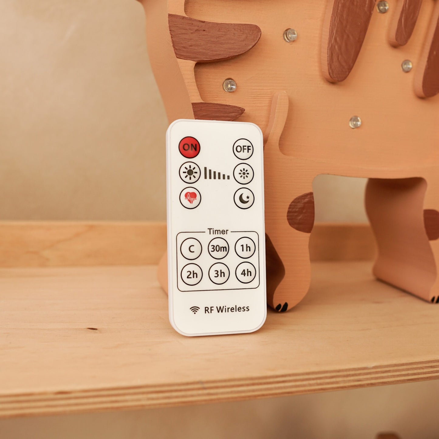 Medinė lempa Katytė – vaizdas 4