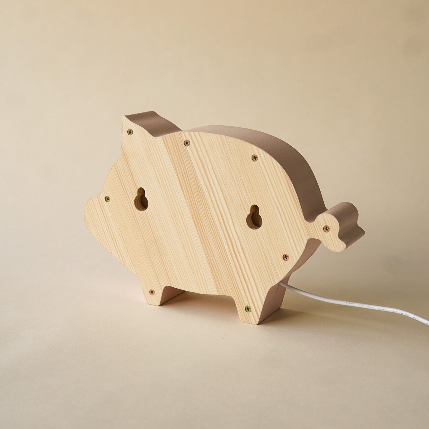 Medinė lempa Paršiukas – vaizdas 4