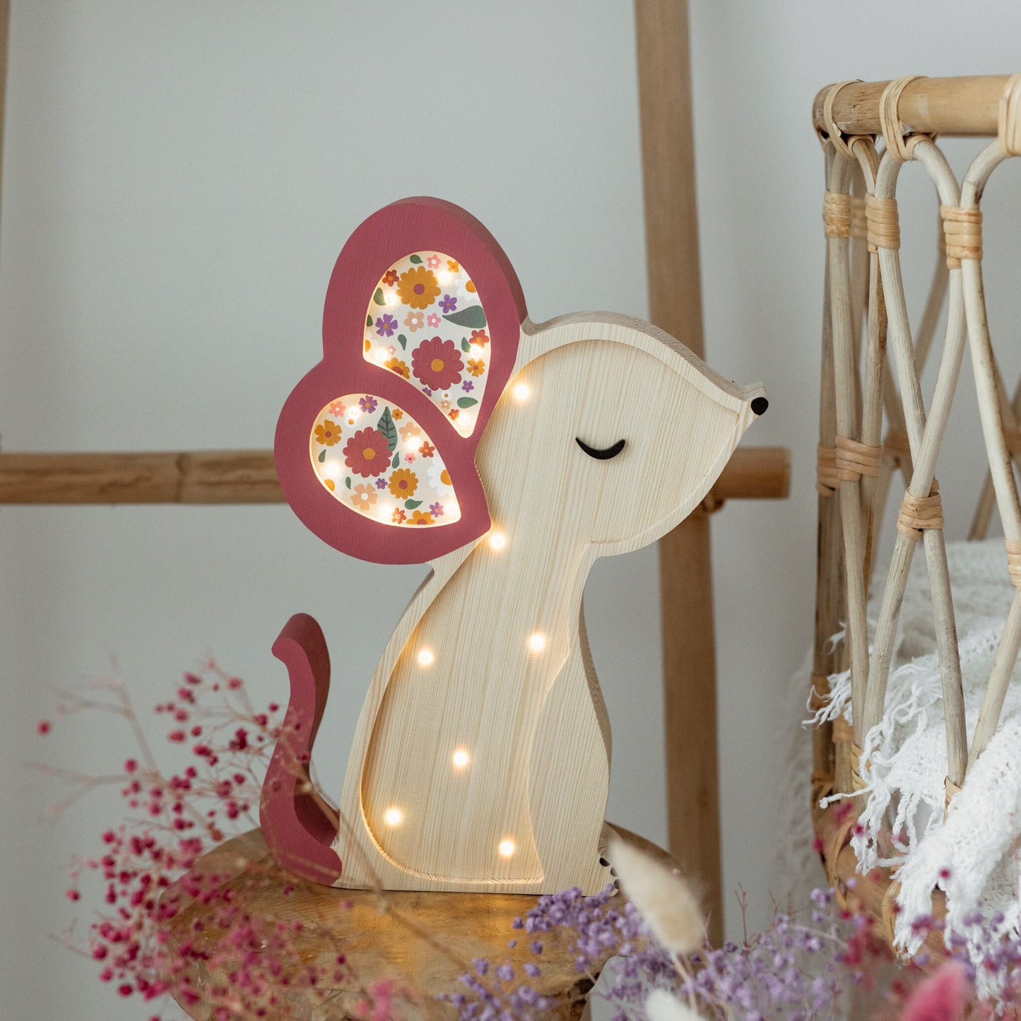 Medinė lempa Pelytė – vaizdas 3