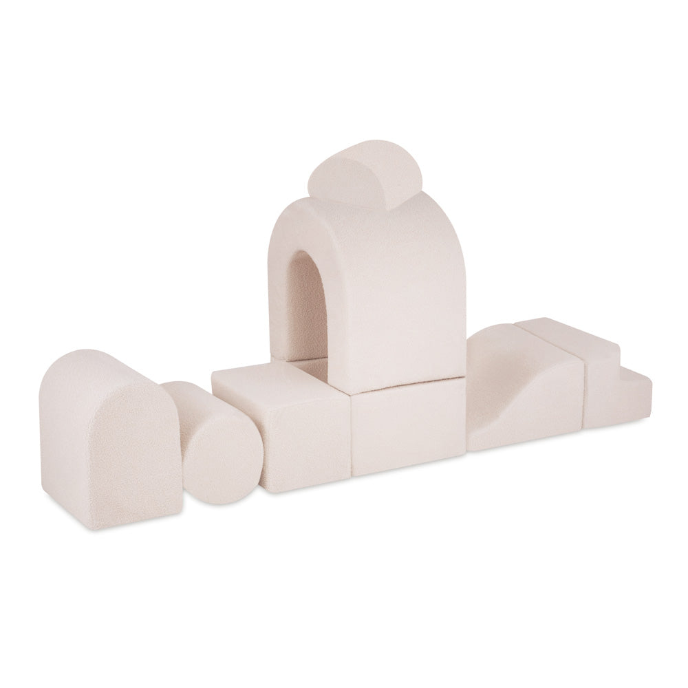 Pliušinė žaidimų pilis PLUSH NEST su kamuoliukų baseinu (Kreminė)