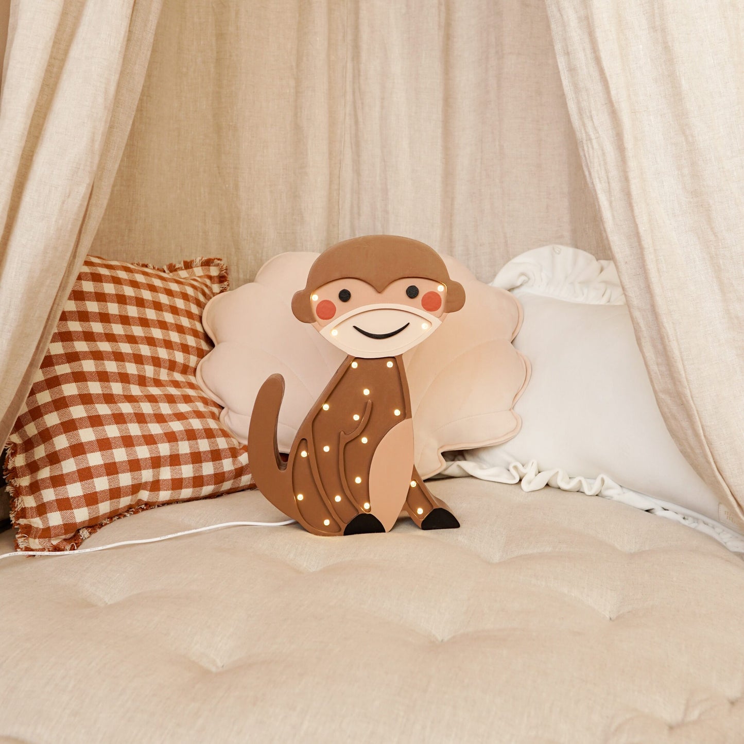 Medinė lempa Beždžionėlė – vaizdas 3