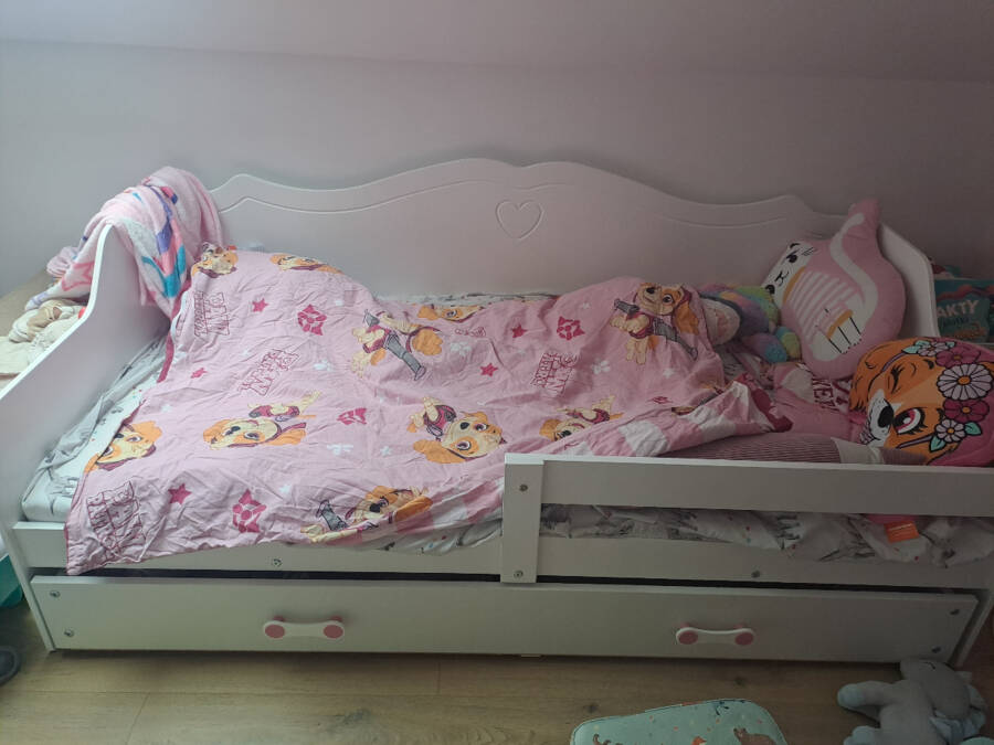 Mergaitiška vaikiška lova 80x160 su čiužiniu ir stalčiumi, balta – vaizdas 8