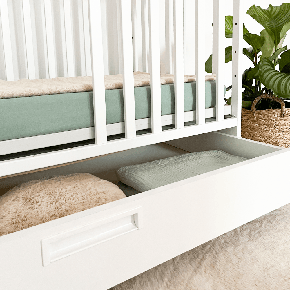 Kūdikio lovytė 120×60 su stalčiumi LUX
