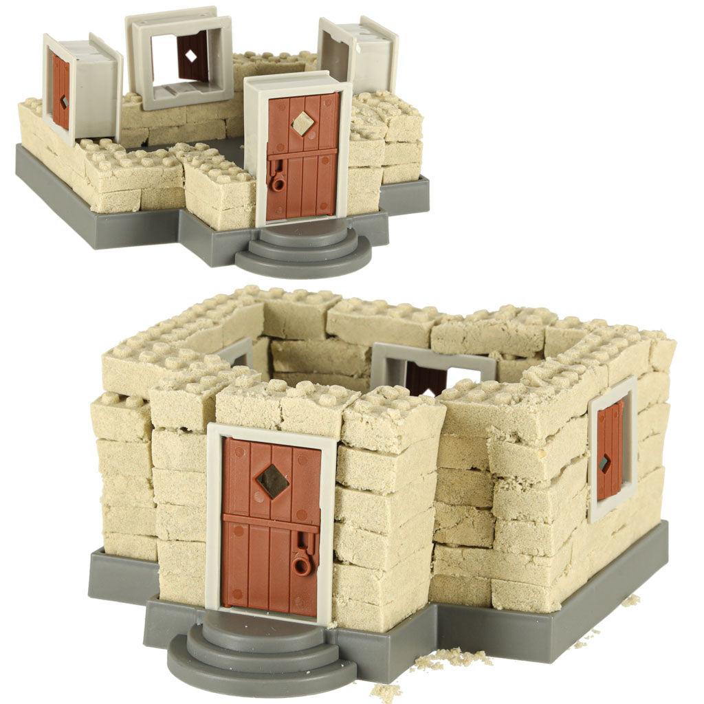 Kūrybinis rinkinys su magišku smėliu, namelio statybos elementais ir figūrėlėmis, 750 g