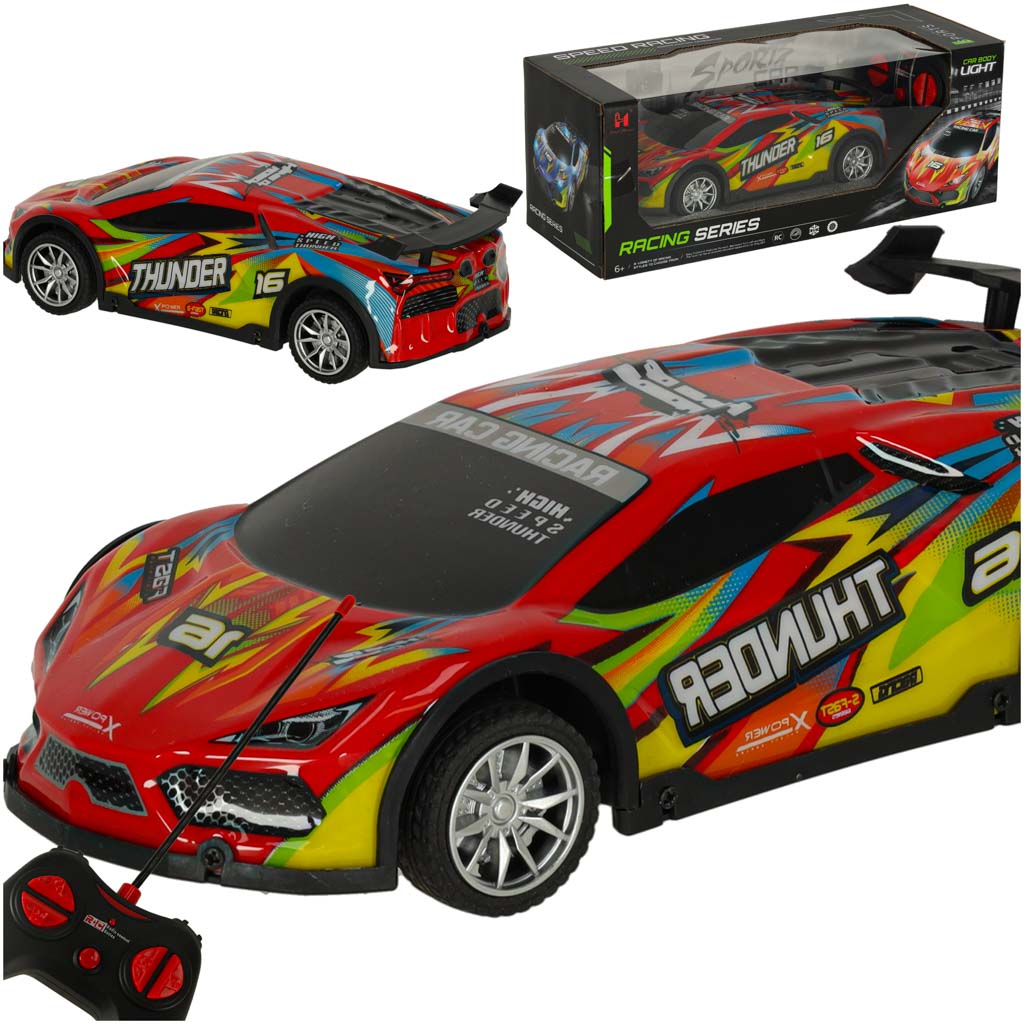 RC sportinis automobilis raudonos spalvos – pagrindinis vaizdas