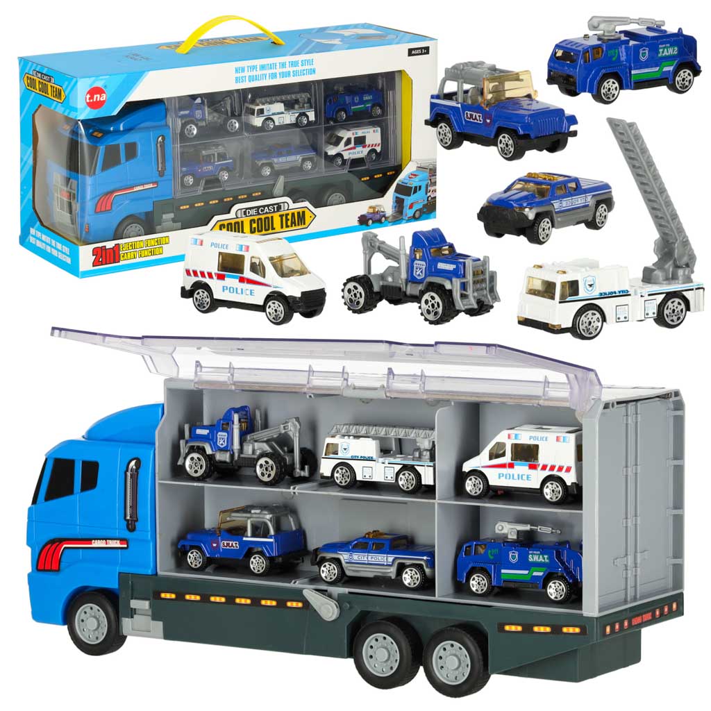 TIR sunkvežimis-transporteris su paleidimo įrenginiu ir metaliniais policijos automobiliais