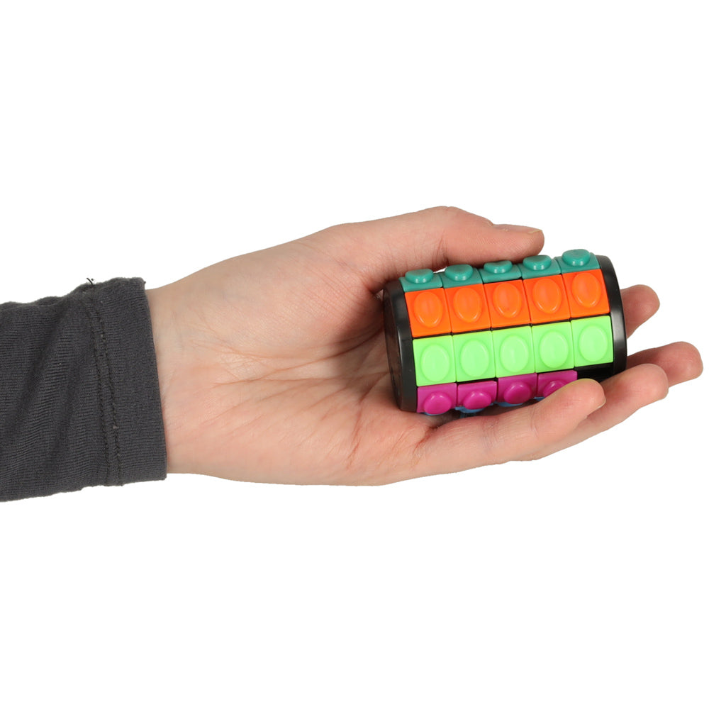 Besisukanti cilindro formos loginė dėlionė su 5 eilėmis – vaizdas 4