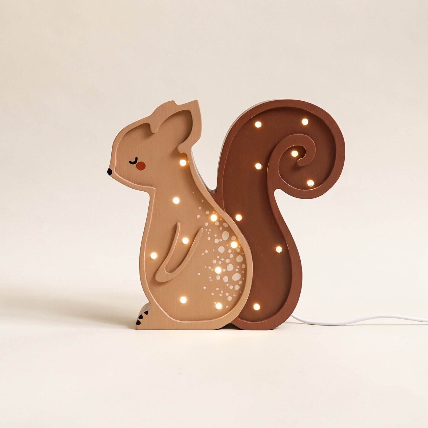 Medinė lempa Voveraitė – pagrindinis vaizdas