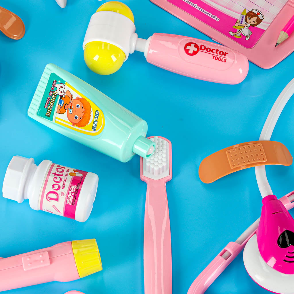 Gydytojo rinkinys lagaminėlyje „Mažasis daktaras“ su garsais, 35 dalys