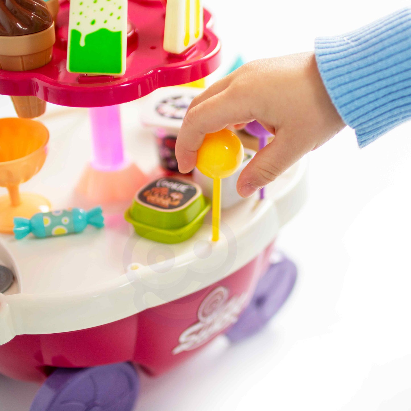 Mobili Ledainė/Saldaininė WOOPIE Food Truck iš šono – vaizdas 2