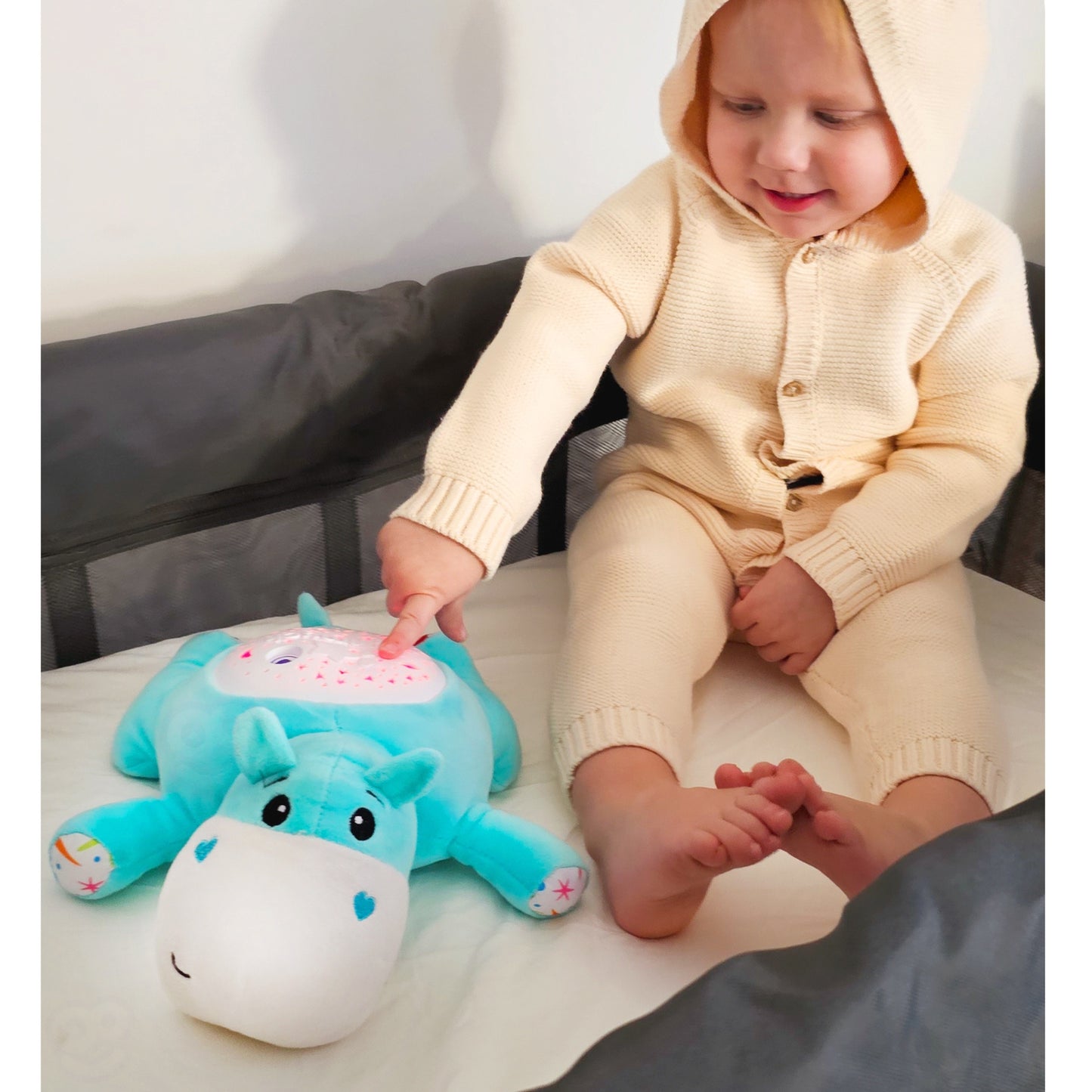 WOOPIE BABY 2-in-1 Projektorius ir Minkštas Žaislas Begemotikas