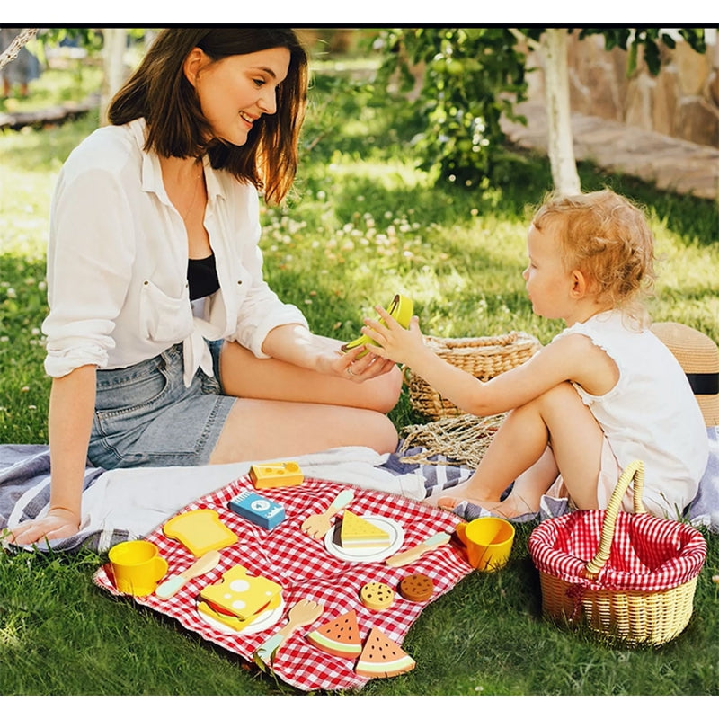 Tooky Toy medinis pikniko rinkinys 23 vnt