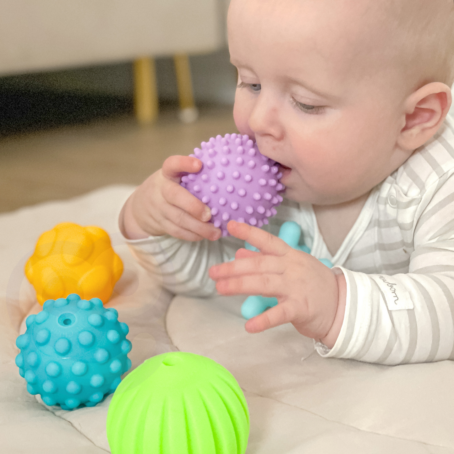 WOOPIE BABY Sensoriniai Spaudžiami Kaladėliai 6 vnt. kūdikiams