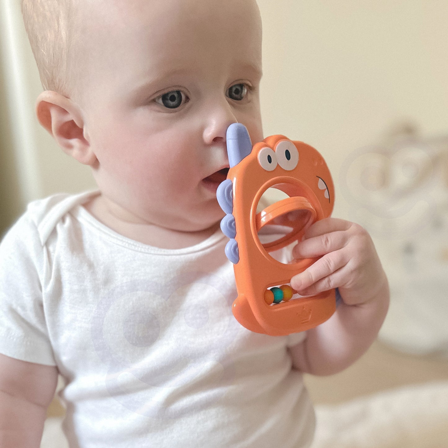 WOOPIE BABY Sensorinis žaislas-kramtukas su veidrodėliu „Dino“ – vaizdas 5