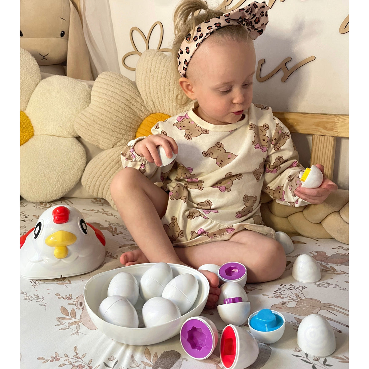 WOOPIE Montessori Rūšiuoklis Vištiukė su Kiaušiniais 12 vnt.