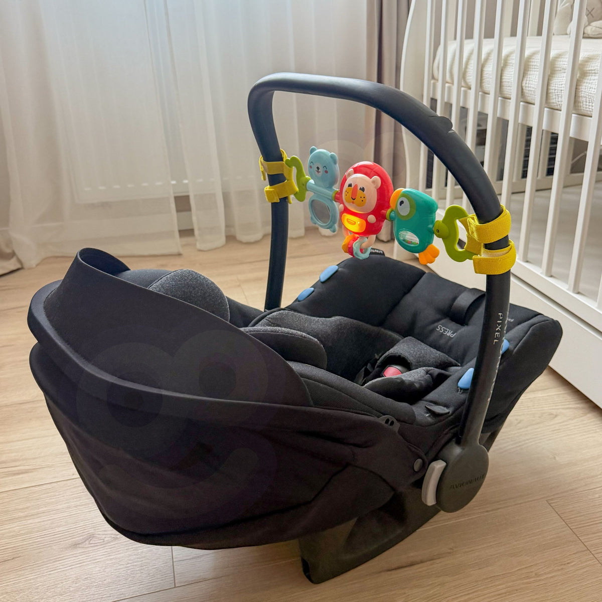 WOOPIE BABY Sensorinis Pakabukas Lovytei ir Vežimėliui 6m+