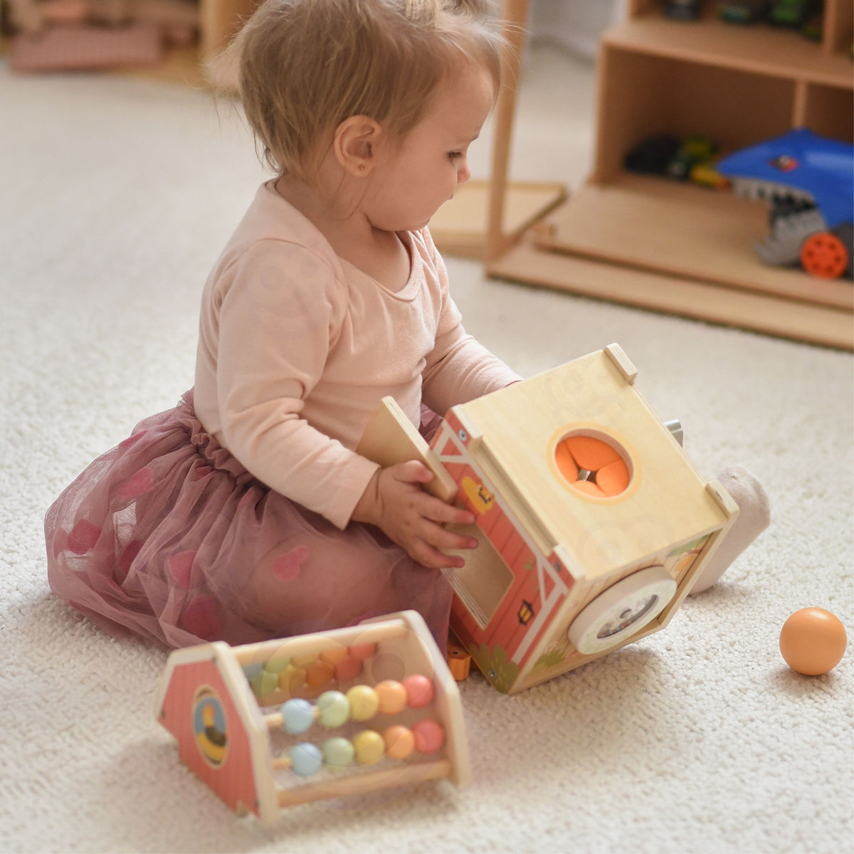 TOOKY TOY Medinė Ferma – Montessori Rūšiuoklis su Skaičiuokle