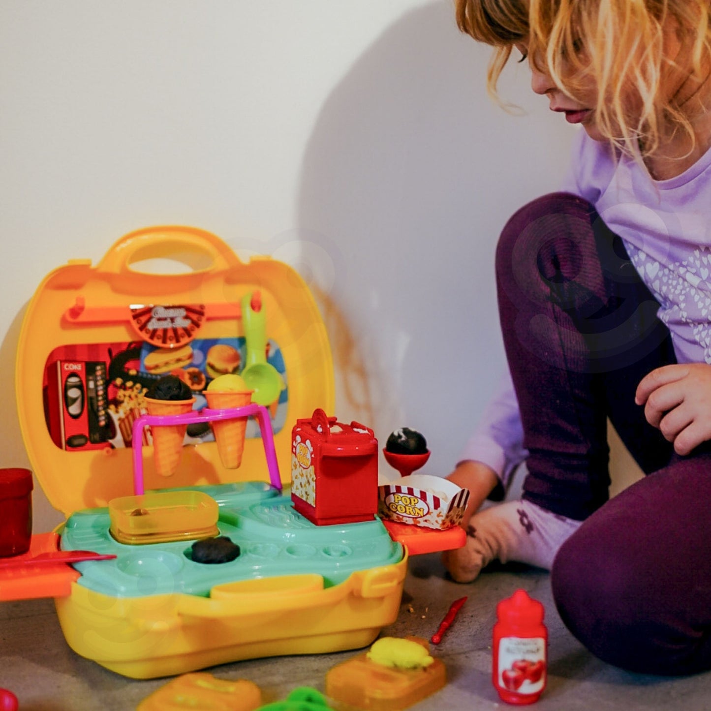 WOOPIE Užkandžių gaminimo rinkinys iš plastilino – vaizdas 3