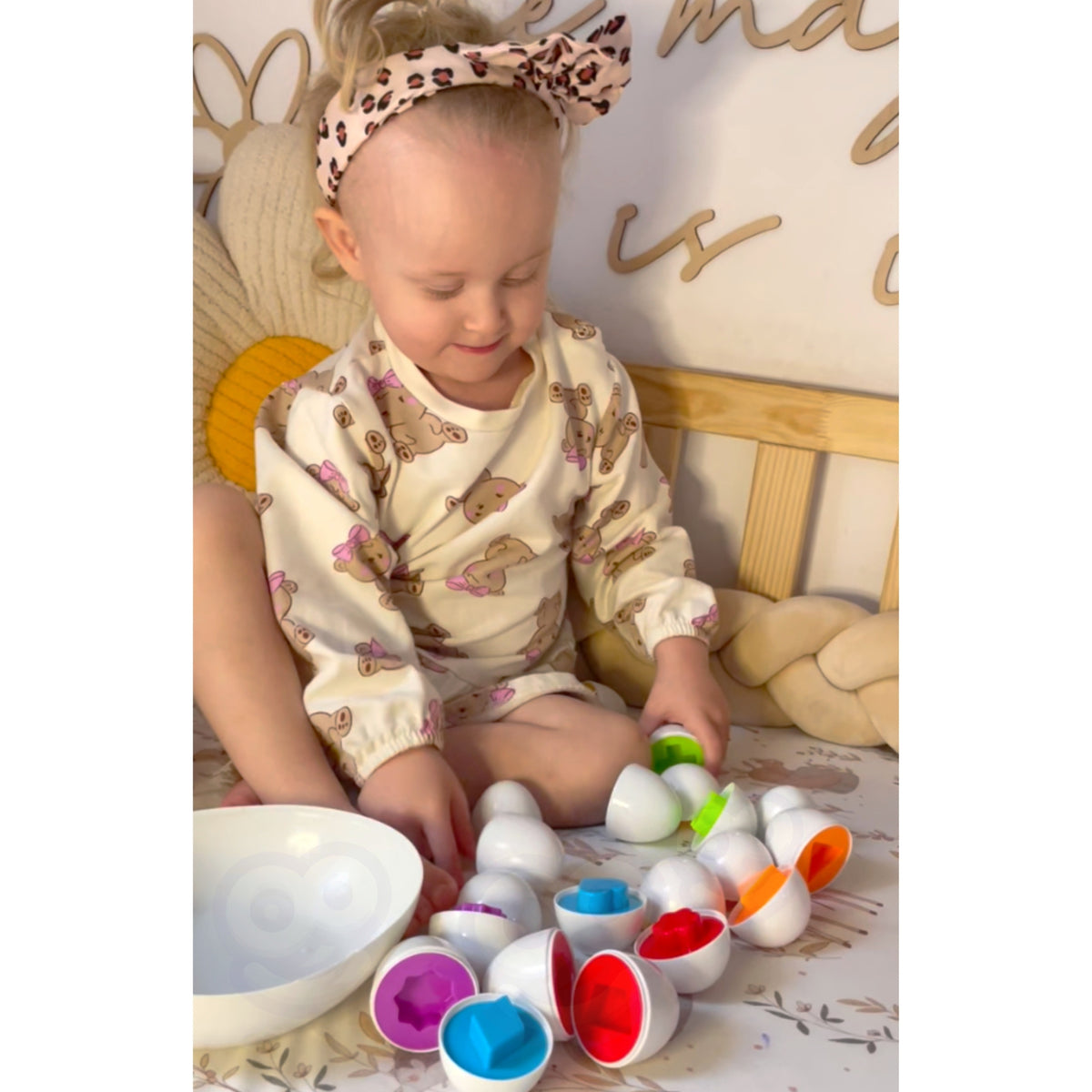 WOOPIE Montessori Rūšiuoklis Vištiukė su Kiaušiniais 12 vnt.