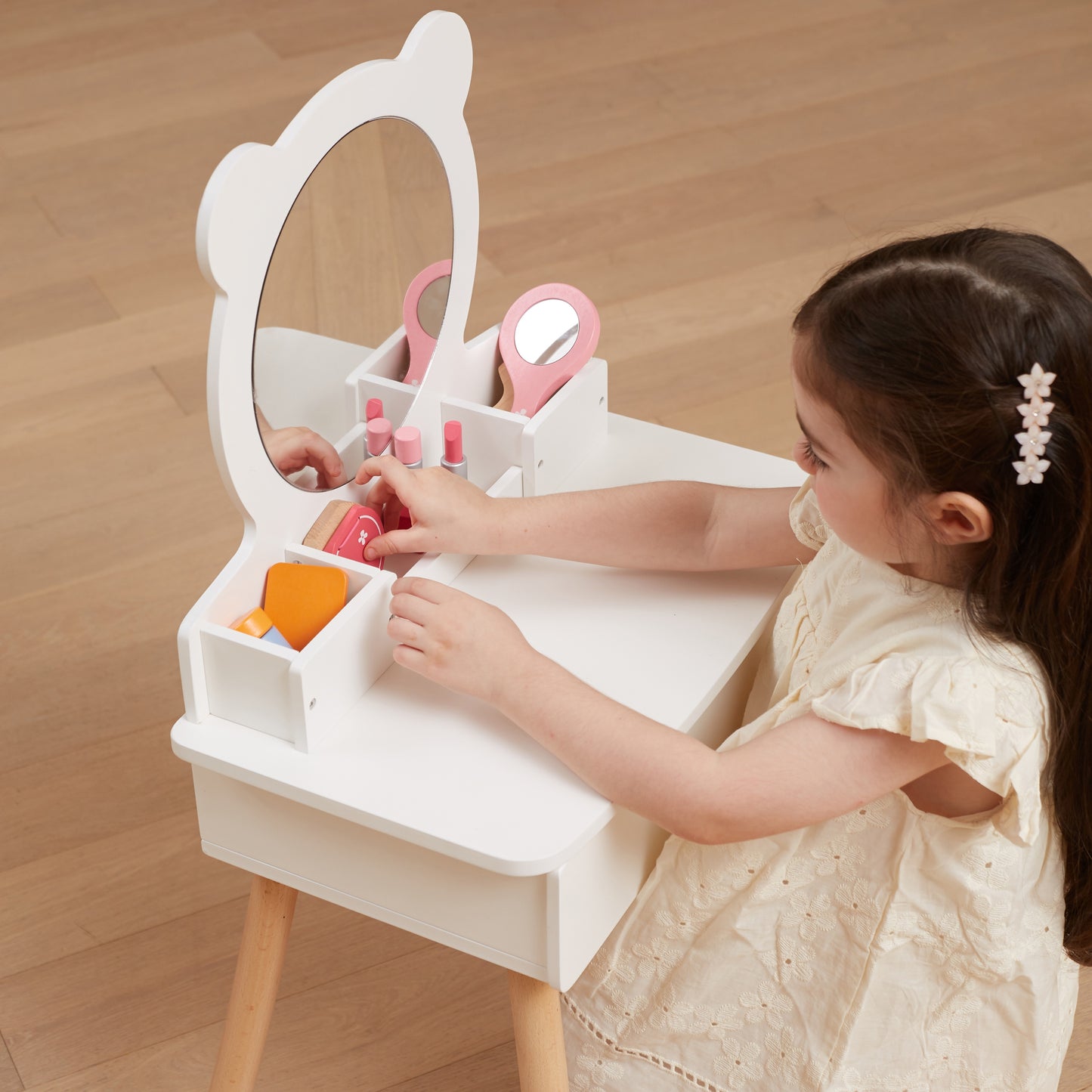 VIGA Didelis medinis baltas kosmetinis staliukas iš arčiau – vaizdas 6