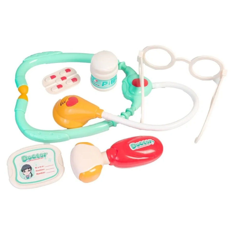 Dvi mergaitės naudojasi WOOPIE gydytojo rinkiniu, juokiasi – vaizdas 6