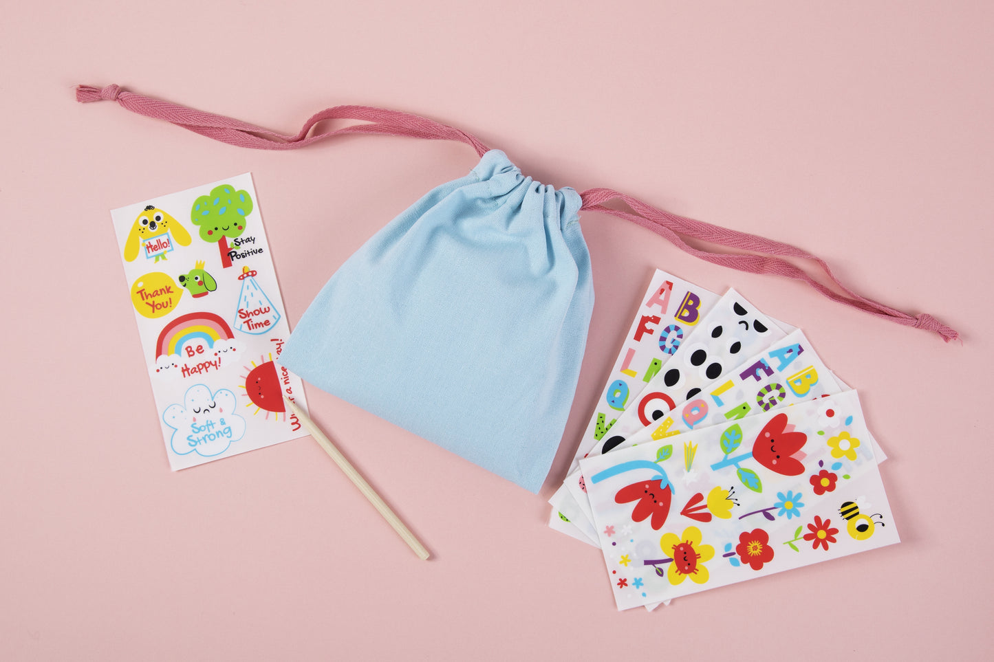WOOPIE ART&FUN Kūrybinis Rankinukų Dekoravimo Rinkinys su Lipdukais 109 vnt. (5 vnt. rinkinys)