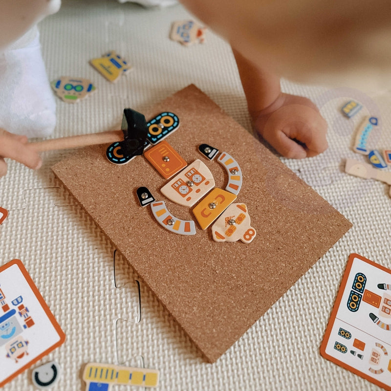 VIGA Medinė vinių kalimo lenta, Robotas, 45 Montessori elementai