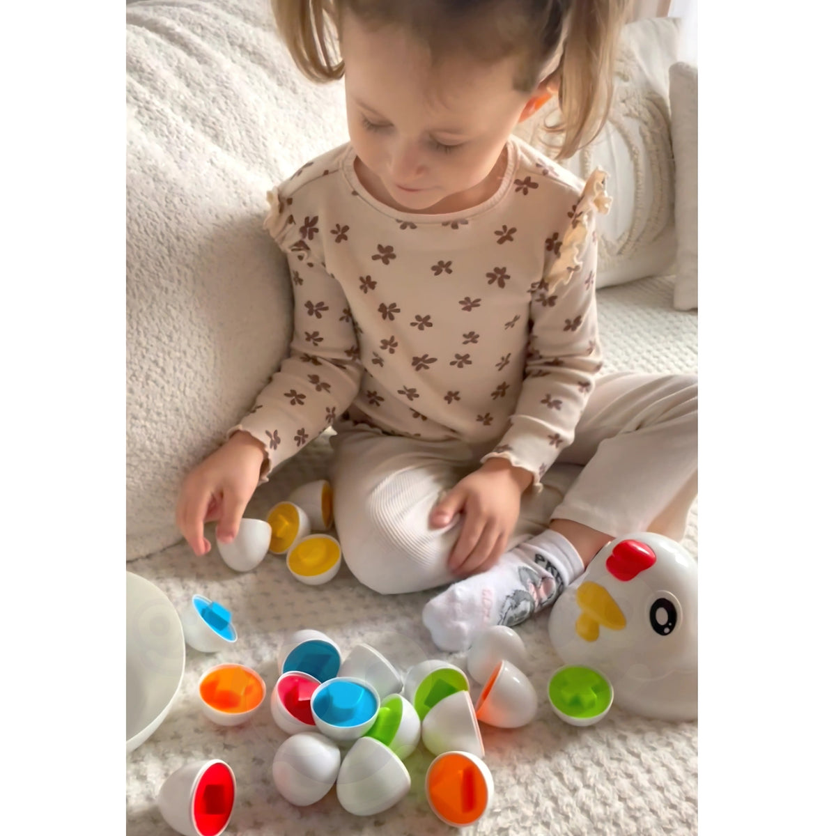 WOOPIE Montessori Rūšiuoklis Vištiukė su Kiaušiniais 12 vnt.