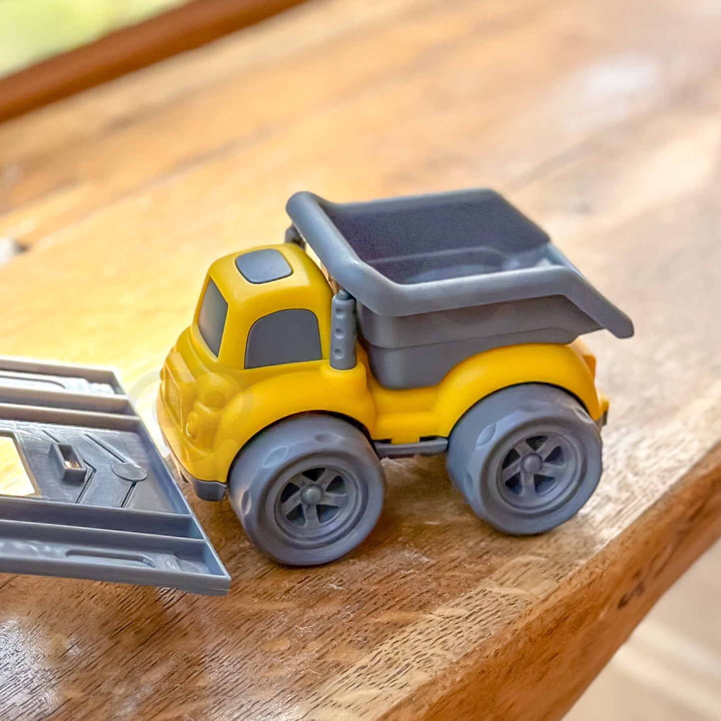 WOOPIE Rinkinys 3in1: Statybinės mašinėlės – šiukšliavežė, betono maišyklė ir savivartis – vaizdas 2