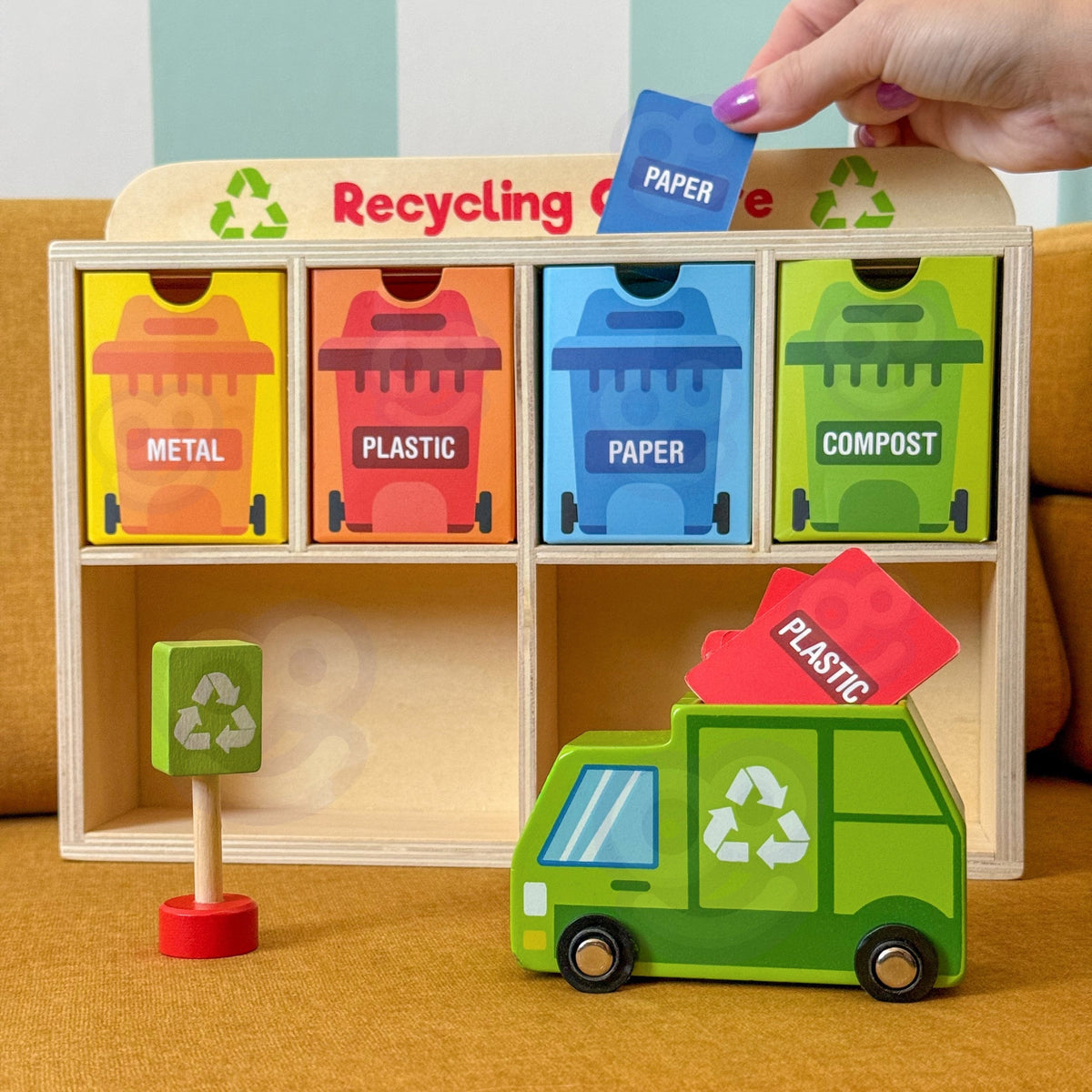 TOOKY TOY Medinis Perdirbimo Centras – Montessori Rūšiuoklis