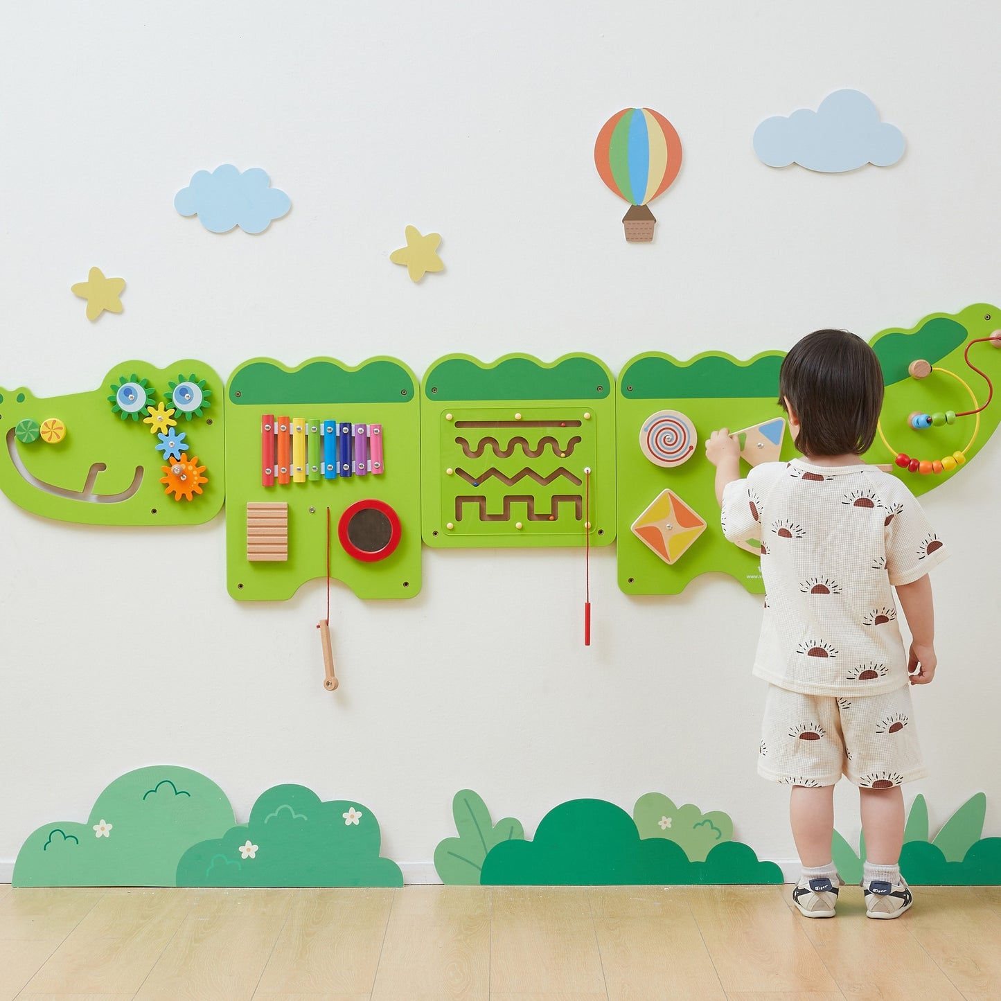 VIGA Krokodilas 5-in-1 Sieninė Lavinamoji Lenta – Montessori FSC