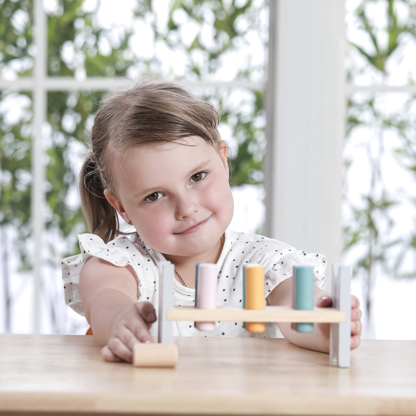 VIGA PolarB Medinė Kalimo Lenta su Plaktuku – Montessori Edukacinis Žaislas – vaizdas 4