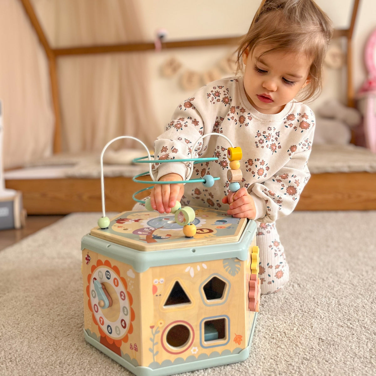 TOOKY TOY Medinė Montessori šešiakampė dėžė su veikla