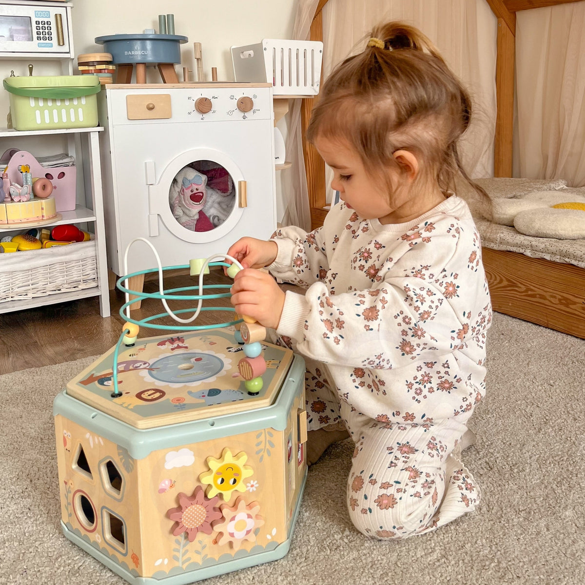 TOOKY TOY Medinė Montessori šešiakampė dėžė su veikla