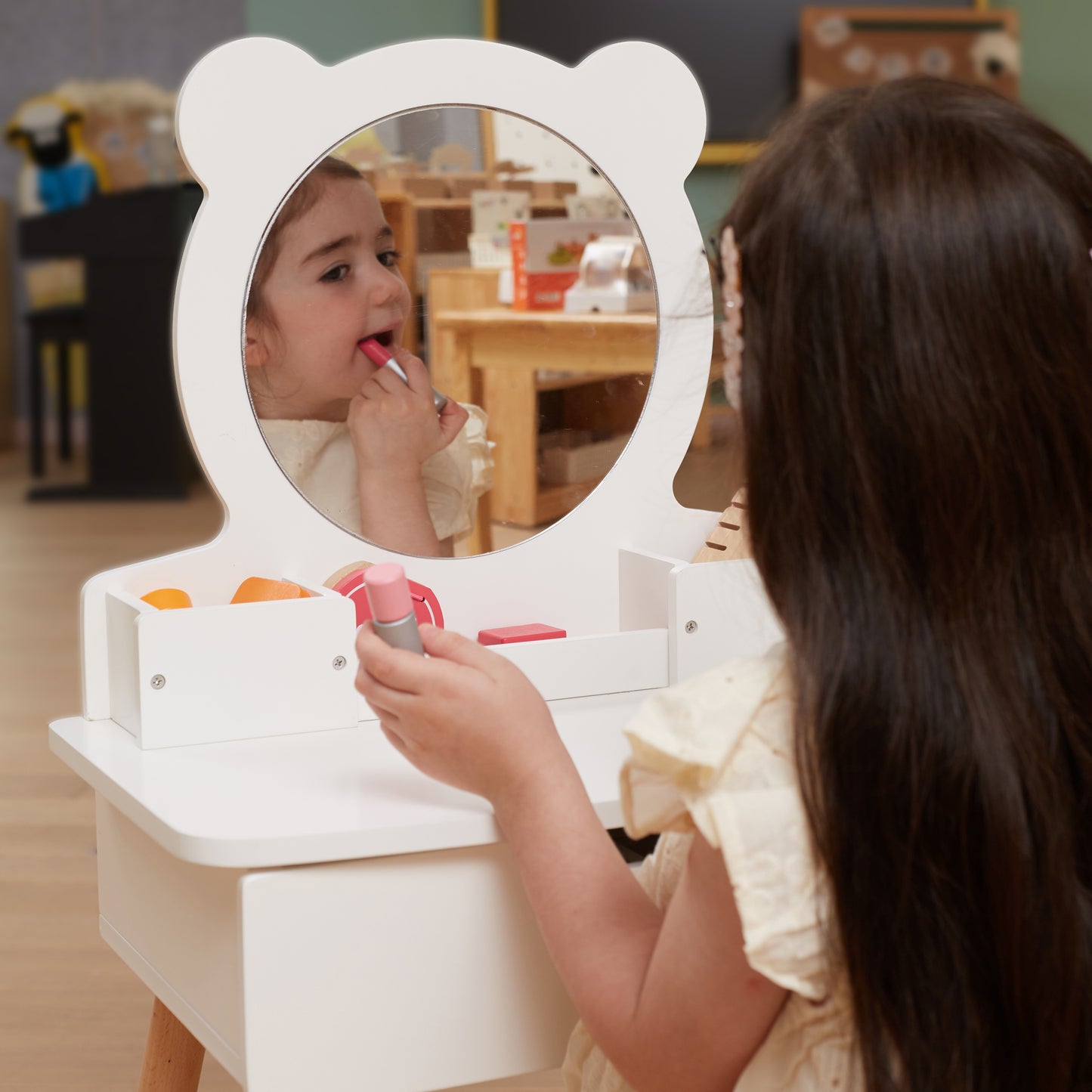 VIGA Didelis medinis baltas kosmetinis staliukas su priedais – vaizdas 2