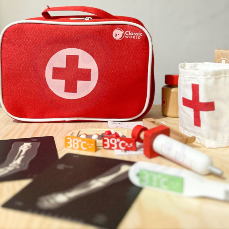 CLASSIC WORLD Medinis Little Doctor Daktaro rinkinys, 19 vnt – vaizdas 2