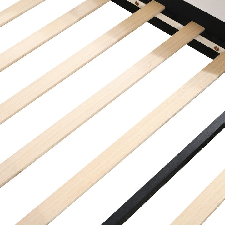 Moderni viengulė medinė lova 90x200 cm meškiuko formos, balta spalva – vaizdas 4