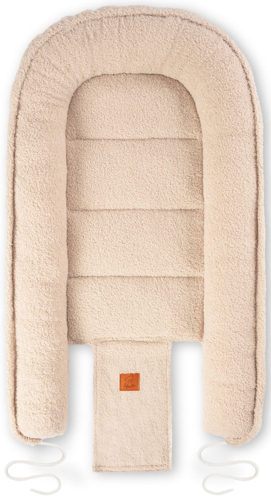 Kūdikių lizdelis Meškutis su pliušine pagalvėle – ypač švelnus ir jaukus