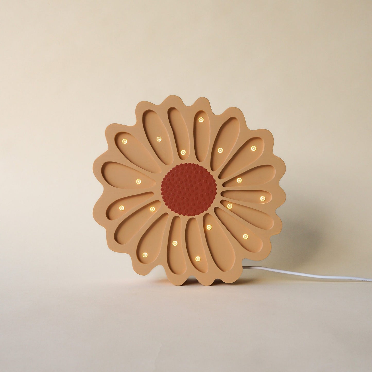 Medinė lempa Gėlė – pagrindinis vaizdas