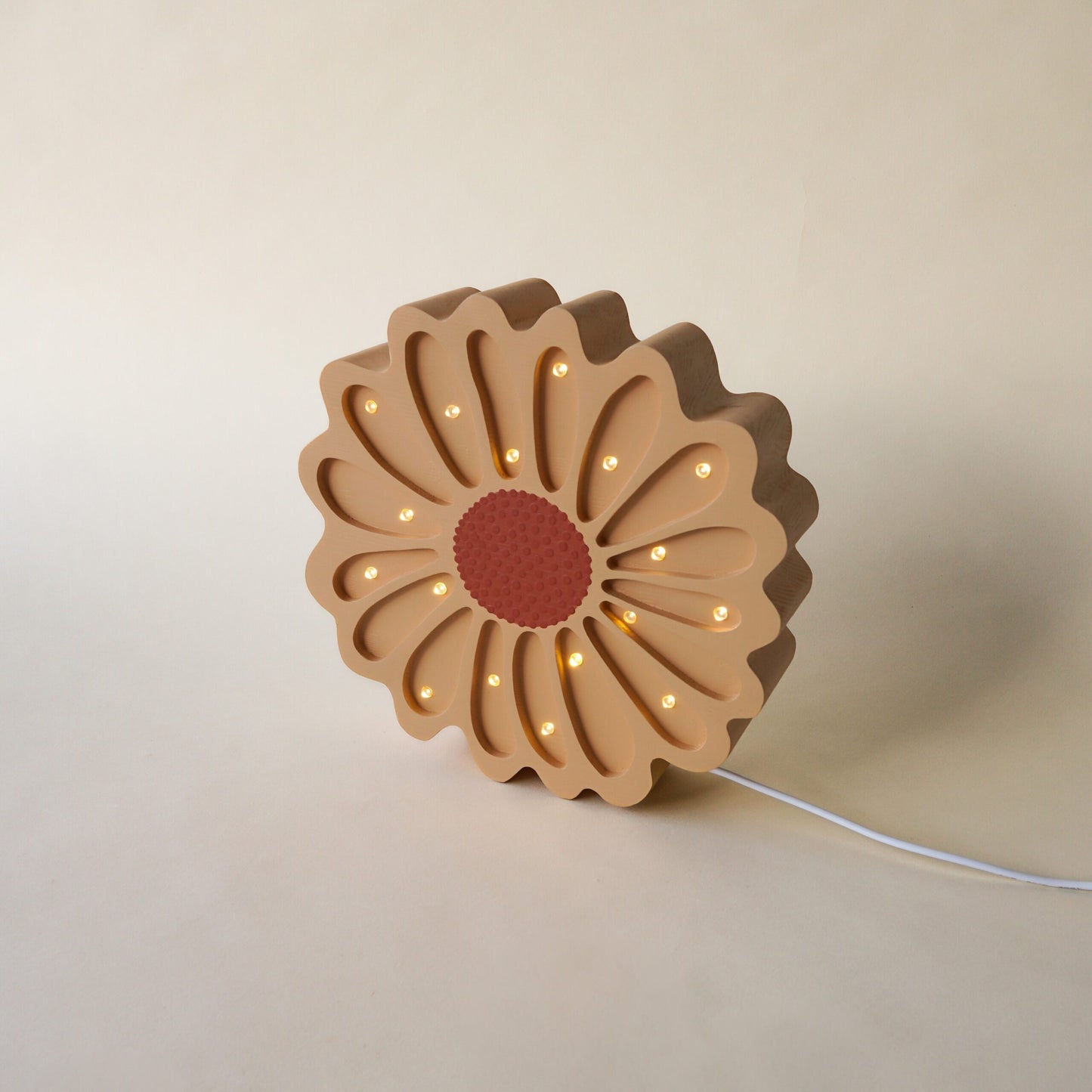 Medinė lempa Gėlė – vaizdas 2