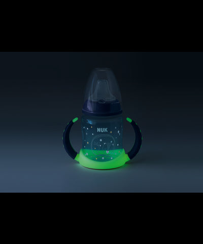 NUK 215326 FC buteliukas 150ml su rankenėlėmis šviečia tamsoje NAKTIS, dangtelis – vaizdas 4