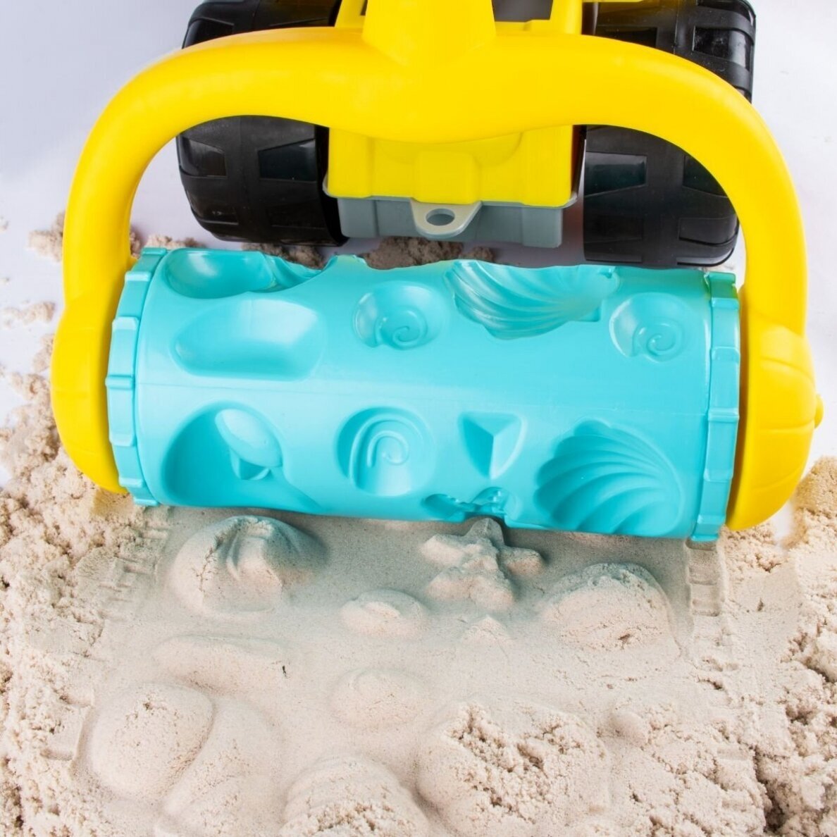 Žaislinis traktorius su volu Fancy Baby29 cm