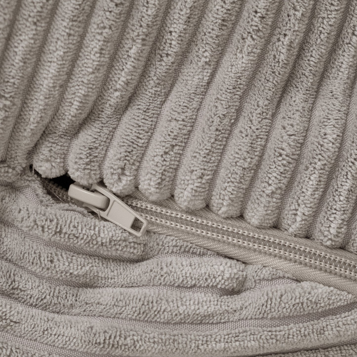 Vaikiškas Fotelis Meškiukas Huggy, Smėlio spalvos, kordo veliūras – vaizdas 2