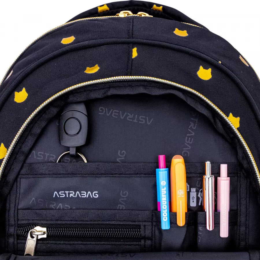 Kuprinė Fluffy Kitty Black – AstraBag