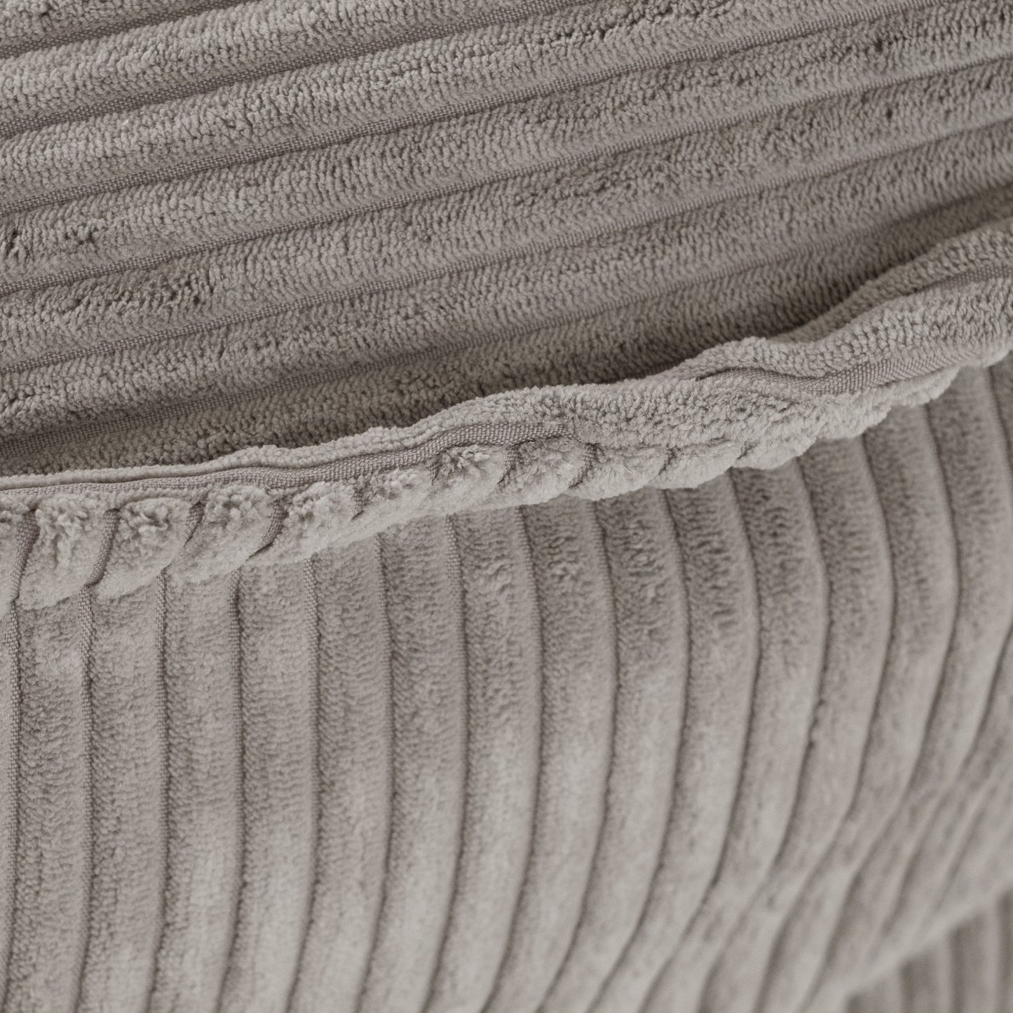 Vaikiškas Fotelis Meškiukas Huggy, Smėlio spalvos, matmenys 68x45 cm – vaizdas 6